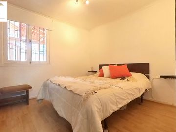 BAJO PRECIO, 2 CASAS SITIO DE 1440M2  VIVE Y GENERA INGRESOS
