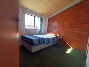 CASA EN VENTA, A PASOS DEL CESFAM, MOLINA-MAULE