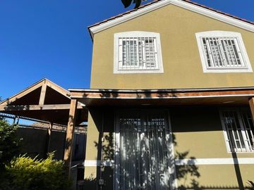 VENTA CASA EN CONDOMINIO FALDEOS DE NOS