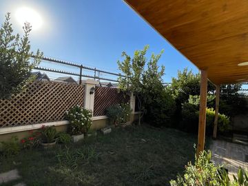 VENTA CASA EN CONDOMINIO FALDEOS DE NOS