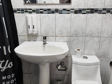 VENTA LOCAL COMERCIAL 5HAB 2BA PEDRO AGUIRRE CERDA