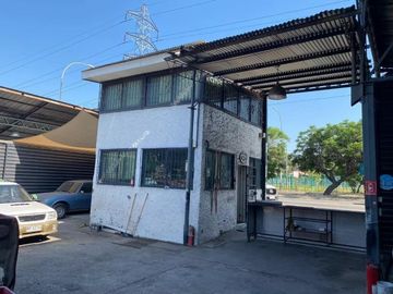 VENTA LOCAL COMERCIAL 5HAB 2BA PEDRO AGUIRRE CERDA
