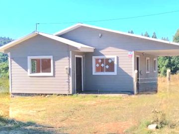 PANGUIPULLI, PARCELA CON CASA EN TERRENO DE 21400 MTS2