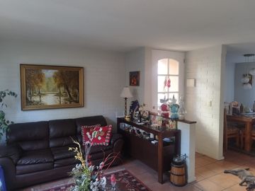 CASA EN CONDOMINIO CERCANA A RUTA 68 Y AMÉRICO VESPUCIO