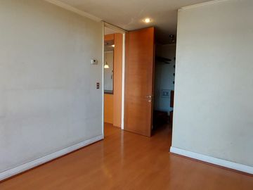 HERMOSO METRO ESCUELA MILITAR 1D, 1B, EST BODEGA LAS CONDES