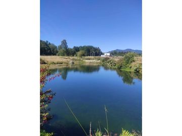 HERMOSA PARCELA CON CASA EN CONDOMINIO MOLCO VILLARRICA
