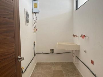 Venta Casa Moderna con Acabados de Lujo en Residencial Arbolada