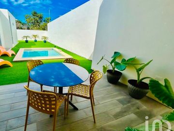 Casa de un piso en venta en Conkal, Yucatán.