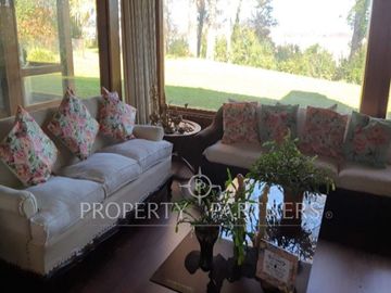 Amplia casa en teja sur,exclusivo sector de Valdivia