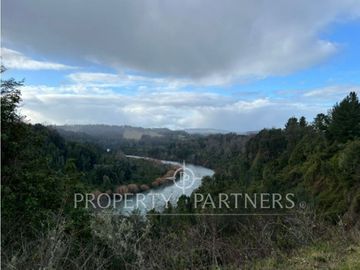 Terreno  con maravillosa vista  y acceso al Río San Pedro