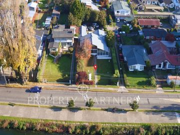 Gran terreno en primera línea del Río Calle Calle, Valdivia.