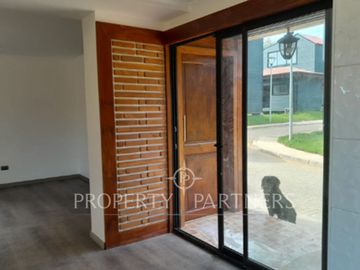 Nuevo condominio Altos de Niebla