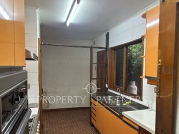 Se vende casa en inmejorable ubicación, Costanera de Valdivia
