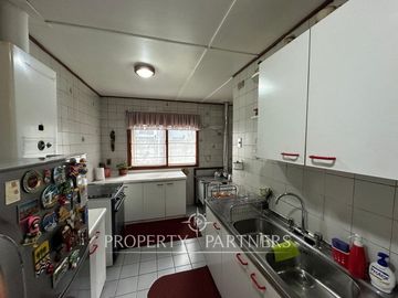 Se vende hermosa casa en sector Los Encinos salida Sur en  Valdivia