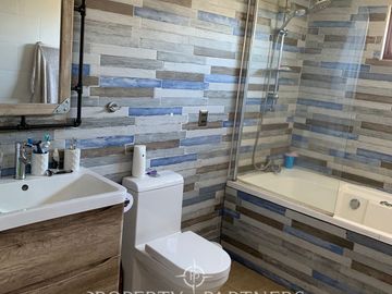 Preciosa casa en Condominio exclusivo cercano a Valdivia