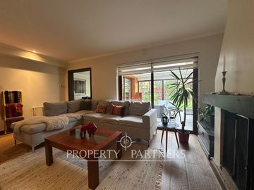 Espectacular Casa en exclusivo Condominio Estancilla