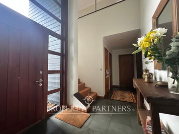 Espectacular Casa en exclusivo Condominio Estancilla