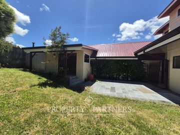 Hermosa Casa en Exclusivo Sector