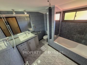 Hermosa Casa en Exclusivo Sector