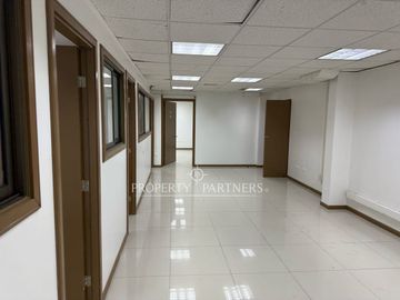 Propiedad comercial en excelente ubicación, emplazada en sector centro de la ciudad