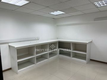 Propiedad comercial en excelente ubicación, emplazada en sector centro de la ciudad