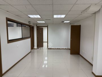 Propiedad comercial en excelente ubicación, emplazada en sector centro de la ciudad