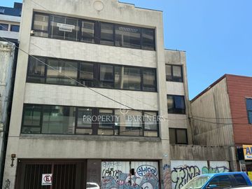 Propiedad comercial en excelente ubicación, emplazada en sector centro de la ciudad