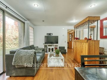 Se vende espaciosa Casa en exclusivo condominio La Reina