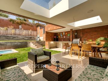 Moderna casa en venta Lomas de Las Pircas Peñalolén