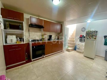 Casa Duplex para Venta en Cedritos
