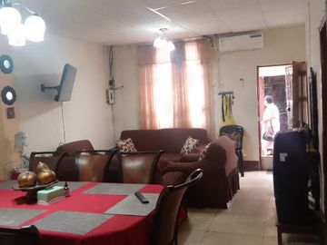 Casa en Venta,  Coop Union de Bananeros 1, Sur de Guayaquil,  AndA.