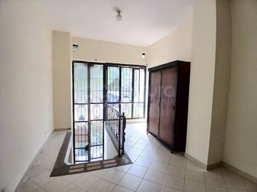 ARRIENDO de APARTAESTUDIO en MedellÃ­n