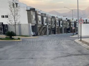Casas en Venta en Porto Cumbres