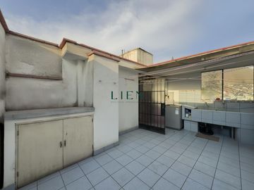Casa en Condominio - Terraza y Bar - Zona de Parrilla