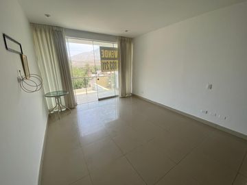 SE VENDE DEPARTAMENTO CON COCHERA EN LA MOLINA