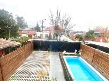 ¡Casa en Recoleta con Terraza y Piscina!