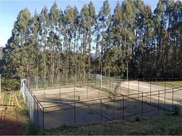 VENTA, Parcela  con bosque nativo y río,  Valdivia