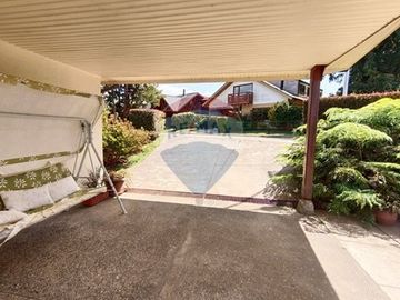 SE VENDE CASA CON VISTA DESPEJADA EN LOS NOTROS