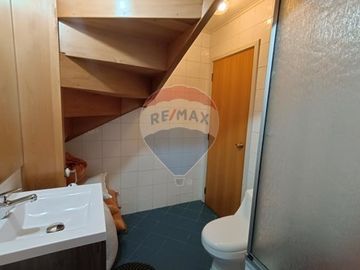 SE VENDE CASA CON VISTA DESPEJADA EN LOS NOTROS