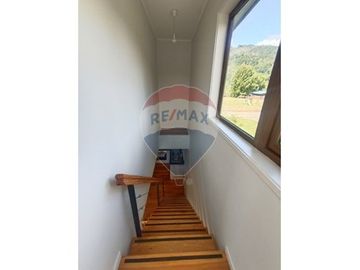Venta, conj. de casas, a orilla río Quitacalzón