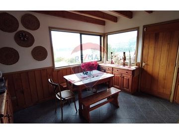 Venta amplia casa Isla Teja con piscina temperada