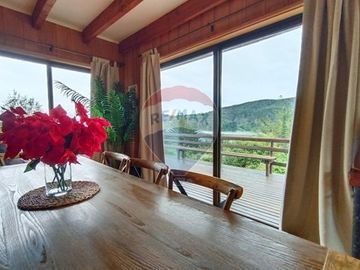 Venta amplia casa Isla Teja con piscina temperada