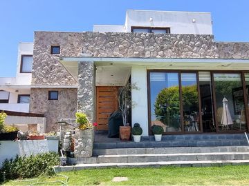 Bajo Tasación!  Tu Hogar en Reñaca Alto, Viña