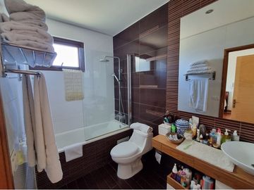 Bajo Tasación!  Tu Hogar en Reñaca Alto, Viña
