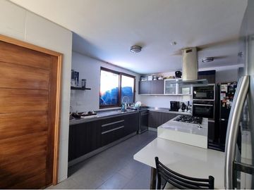 Bajo Tasación!  Tu Hogar en Reñaca Alto, Viña