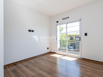 Venta departamento 2 ambientes en Lomas del Mirador (2ºA)