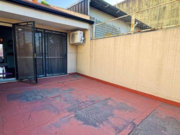Casa en venta - 4 Dormitorios 3 Baños - 551Mts2 - Villa Lugano