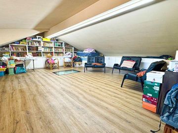 Casa en venta - 4 Dormitorios 3 Baños - 551Mts2 - Villa Lugano