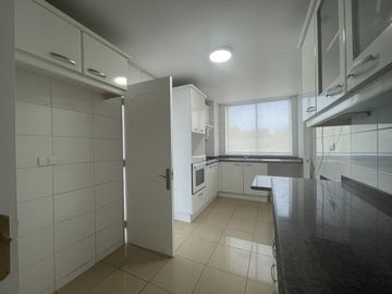SE VENDE GRAN DEPARTAMENTO