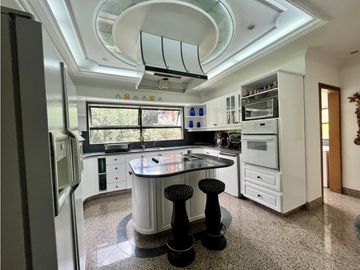 Venta de apartamento Pent-house en el Poblado